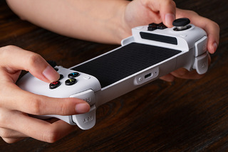 JPEG UltimateMobileGamingController scene 2560 17 JPEG UltimateMobileGamingController scene 2560 17