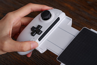 JPEG UltimateMobileGamingController scene 2560 19 JPEG UltimateMobileGamingController scene 2560 19