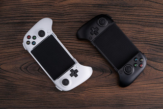 JPEG UltimateMobileGamingController scene 2560 11 JPEG UltimateMobileGamingController scene 2560 11