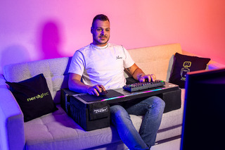 Cycon 3 - - Couchmaster CYCON Lifestyle 3 Cycon 3 - - Couchmaster CYCON Lifestyle 3