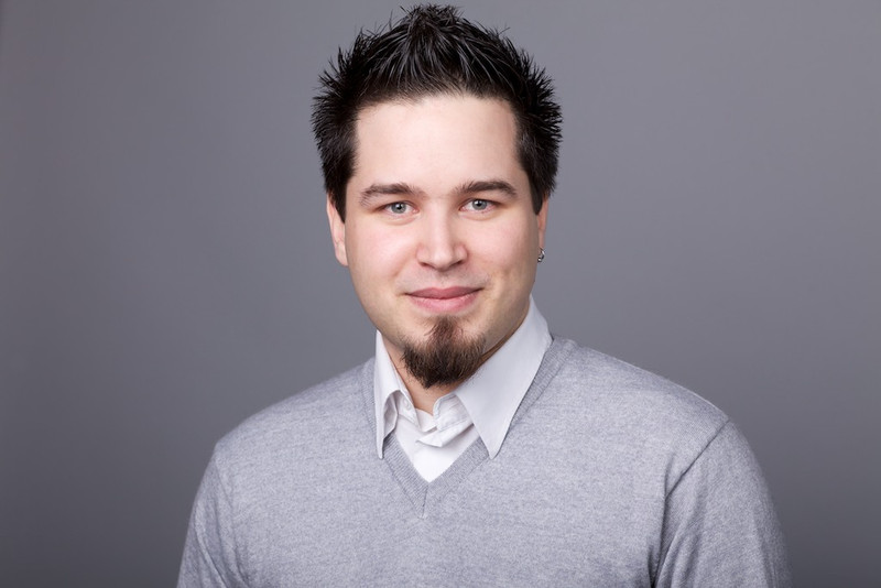 Pierre Poinsenet, Pr Manager Frogster