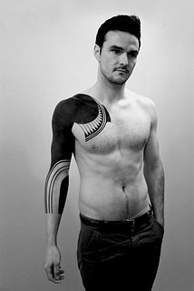 Cliquez sur l'image pour la voir en taille relle

Nom : 134967320052311310_DrBaASmb_c.jpg
Taille : 403x604
Poids : 34,8 Ko
ID : 184600