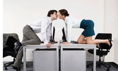 Business-couple-kissing-006.jpg Business-couple-kissing-006.jpg