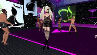 Cliquez sur l'image pour la voir en taille relle

Nom : apwal_013.jpg
Taille : 1400x800
Poids : 201,8 Ko
ID : 36750