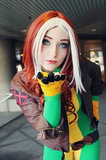 Cliquez sur l'image pour la voir en taille relle

Nom : Rogue Cosplay.jpg
Taille : 600x900
Poids : 74,2 Ko
ID : 153301