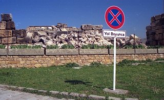 Cliquez sur l'image pour la voir en taille relle

Nom : culture-turque-avez-photographie-panneau-signalisation-etrange_509760.jpg
Taille : 400x244
Poids : 104,6 Ko
ID : 141901