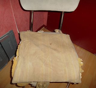 Cliquez sur l'image pour la voir en taille relle

Nom : chaise1.jpg
Taille : 800x732
Poids : 105,2 Ko
ID : 167121