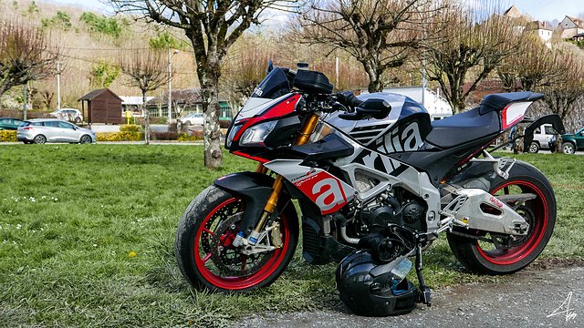 yFU1AAL.jpg yFU1AAL.jpg