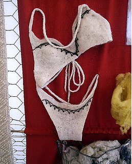 Cliquez sur l'image pour la voir en taille relle

Nom : String_missT_laine.jpg
Taille : 400x497
Poids : 137,2 Ko
ID : 27651