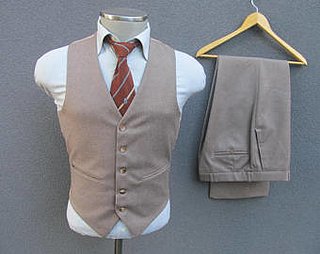 Cliquez sur l'image pour la voir en taille relle

Nom : il_340x270.1259964991_hkr9.jpg
Taille : 340x270
Poids : 15,4 Ko
ID : 609091