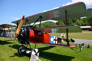 Cliquez sur l'image pour la voir en taille relle

Nom : Triplan Fokker Dr.I.jpg
Taille : 2048x1356
Poids : 1,46 Mo
ID : 266791