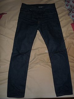 Cliquez sur l'image pour la voir en taille relle

Nom : DH1.jpg
Taille : 1200x1600
Poids : 1,02 Mo
ID : 121042