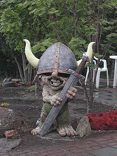 Cliquez sur l'image pour la voir en taille relle

Nom : is-troll.jpg
Taille : 300x400
Poids : 25,1 Ko
ID : 54182