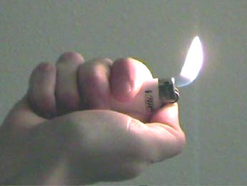briquet1.jpg briquet1.jpg