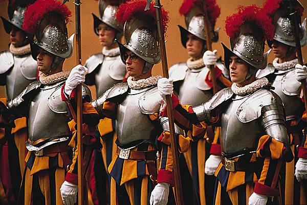 1008647-Gardes_suisses.jpg