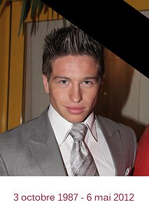 Cliquez sur l'image pour la voir en taille relle

Nom : 12852-mickael_vendetta.jpg
Taille : 800x1200
Poids : 433,3 Ko
ID : 162023