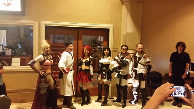 330147fanfestcosplay1.jpg 330147fanfestcosplay1.jpg