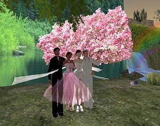 Cliquez sur l'image pour la voir en taille relle

Nom : wedshot_006.jpg
Taille : 1280x1004
Poids : 529,5 Ko
ID : 17524