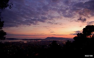 Cliquez sur l'image pour la voir en taille relle

Nom : Toulon.jpg
Taille : 1920x1180
Poids : 425,8 Ko
ID : 74344