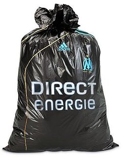 Cliquez sur l'image pour la voir en taille relle

Nom : 62801223859755677120449.jpg
Taille : 377x472
Poids : 30,9 Ko
ID : 136644