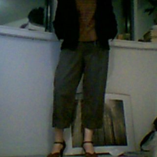 Cliquez sur l'image pour la voir en taille relle

Nom : pantalon carotte.png
Taille : 362x362
Poids : 173,8 Ko
ID : 94754