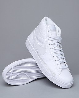 Cliquez sur l'image pour la voir en taille relle

Nom : Nike blazer high white swoosh - 001.jpg
Taille : 464x580
Poids : 32,6 Ko
ID : 164184
