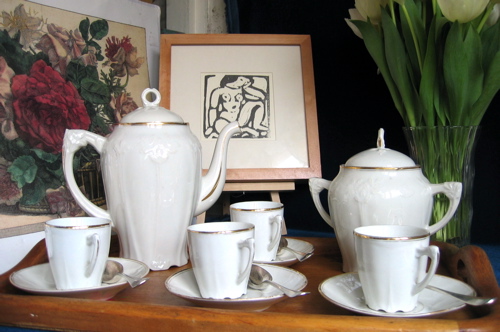 _boutique_images_ADT_3666_service_cafe_porcelaine_blanche_or.jpg _boutique_images_ADT_3666_service_cafe_porcelaine_blanche_or.jpg