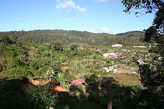 Cliquez sur l'image pour la voir en taille relle

Nom : village-2.jpg
Taille : 640x426
Poids : 105,5 Ko
ID : 139794