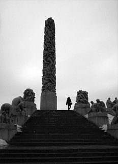 Cliquez sur l'image pour la voir en taille relle

Nom : Oslo-statue copy NB2.jpg
Taille : 741x1022
Poids : 335,1 Ko
ID : 38455