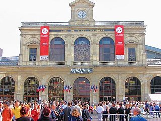 Cliquez sur l'image pour la voir en taille relle

Nom : lille_braderie2003_03.jpg
Taille : 600x450
Poids : 62,7 Ko
ID : 21775