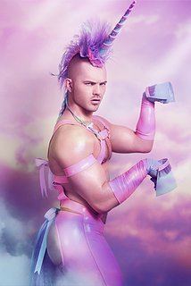 Homme petit poney.jpg