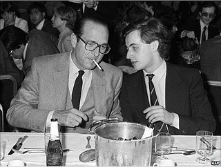 Cliquez sur l'image pour la voir en taille relle

Nom : Chirac-avugana-na-Sarkozy.jpg
Taille : 464x351
Poids : 38,8 Ko
ID : 156795