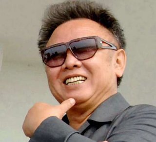 Cliquez sur l'image pour la voir en taille relle

Nom : kim-jong-il-smiling.jpg
Taille : 470x427
Poids : 19,0 Ko
ID : 105895