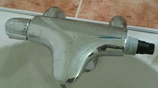 Cliquez sur l'image pour la voir en taille relle

Nom : robinet2.jpg
Taille : 940x527
Poids : 59,2 Ko
ID : 239006