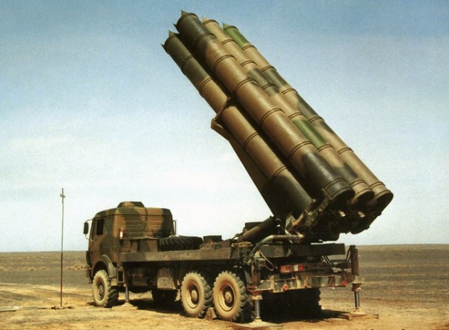707949ws1btruckmultiplerocketlaunchersystemtruckChineseChina640.jpg