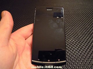 Sony-Xperia-nyphon-1.jpg