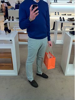 Cliquez sur l'image pour la voir en taille relle

Nom : bobbies.jpg
Taille : 1200x1600
Poids : 1,20 Mo
ID : 118446