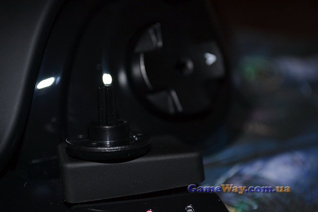 razer-nostromo-d-pad.jpg