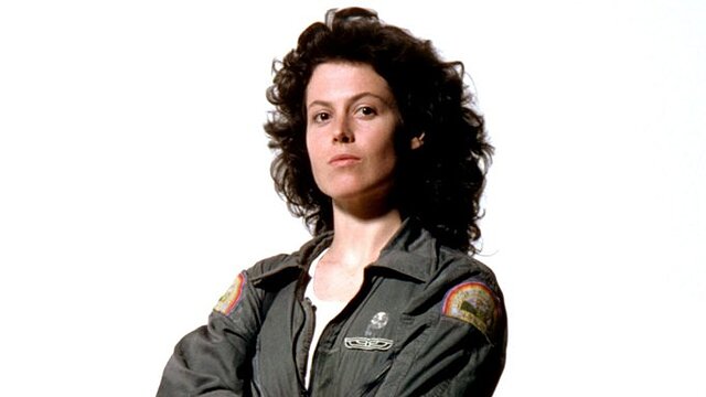 sigourney-weaver-alien.jpg