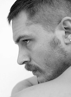 Cliquez sur l'image pour la voir en taille relle

Nom : tomhardy2.jpg
Taille : 800x1096
Poids : 104,6 Ko
ID : 162317