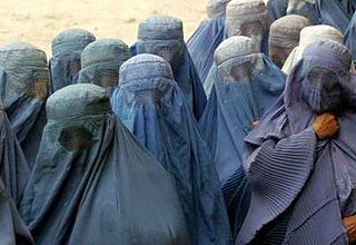 La-burqa-ou-voile-intégral.jpg La-burqa-ou-voile-intégral.jpg