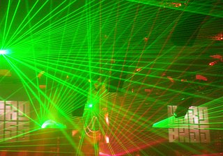 Cliquez sur l'image pour la voir en taille relle

Nom : hardbassvisualeffect.jpg
Taille : 1200x841
Poids : 1,01 Mo
ID : 96057