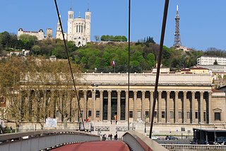Cliquez sur l'image pour la voir en taille relle

Nom : avocat-penal-lyon-piloix-palais-justice-003.jpg
Taille : 962x640
Poids : 180,0 Ko
ID : 152238
