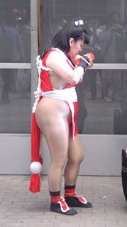 Cliquez sur l'image pour la voir en taille relle

Nom : CosplayFatFeature.jpg
Taille : 250x446
Poids : 79,5 Ko
ID : 71738