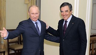 Cliquez sur l'image pour la voir en taille relle

Nom : vladimir-poutine-et-francois-fillon-1_4715317.jpg
Taille : 605x350
Poids : 28,0 Ko
ID : 582448