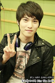 Cliquez sur l'image pour la voir en taille relle

Nom : jonghyun_03.jpg
Taille : 400x601
Poids : 87,0 Ko
ID : 260558