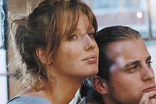 Cliquez sur l'image pour la voir en taille relle

Nom : kelly-reilly-kevin-bishop.jpg
Taille : 450x300
Poids : 70,1 Ko
ID : 191669