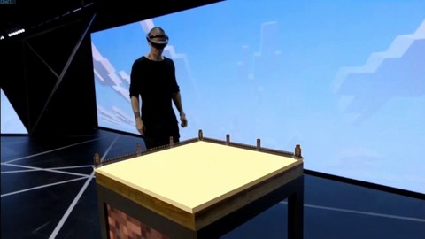 E3 2015 - Aperçu de Minecraft exploitant HoloLens