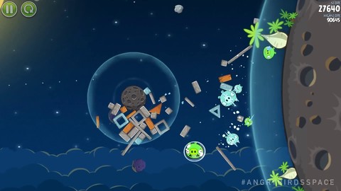 Présentation du gameplay d'Angry Birds Space