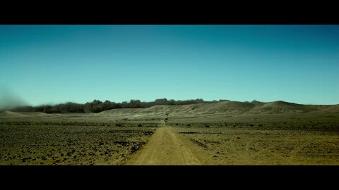 Bande-annonce version longue du film Monster Hunter